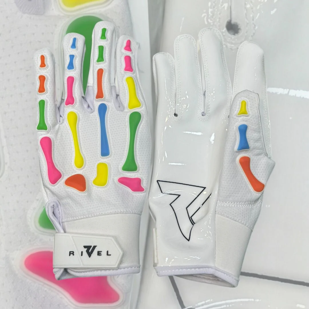 Reaper GUMMY Bones Football Gloves - Image 3