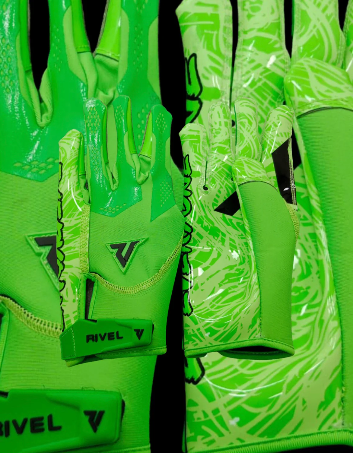Savage EVRY1 Football Gloves - Image 14